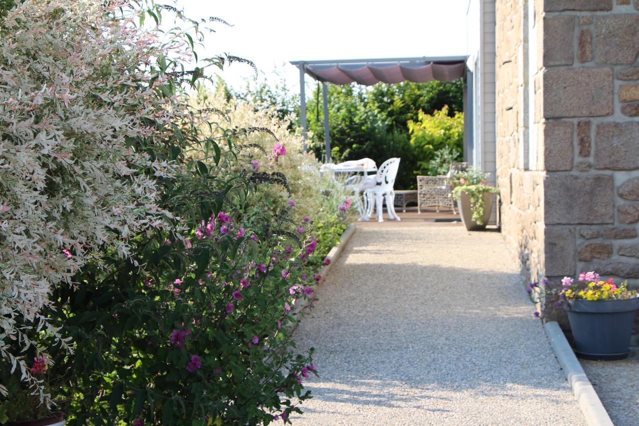 Gite D'Anne Et Ulysse Sept-Freres ภายนอก รูปภาพ